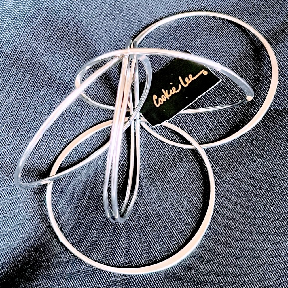 🌊6 Wavy Silver Tone Bracelets by Cookie Lee - Picture 2 of 6